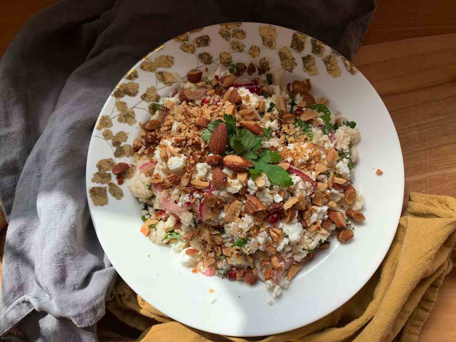 Rauwe bloemkoolsalade